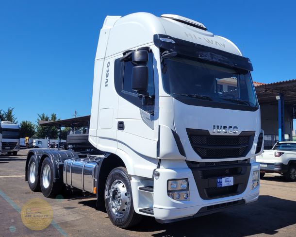 IVECO HI-WAY 440 2022/23³