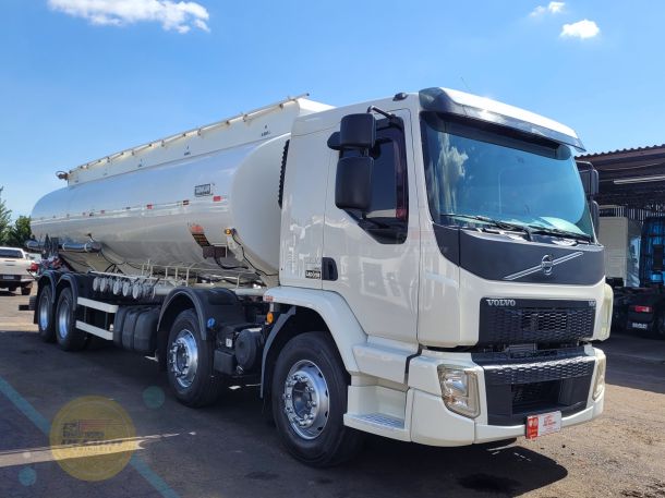 VOLVO VM 330 2020/20